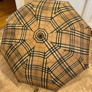 Burberry umbrella